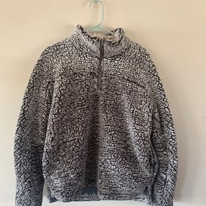 Thread and Supply Pullover
